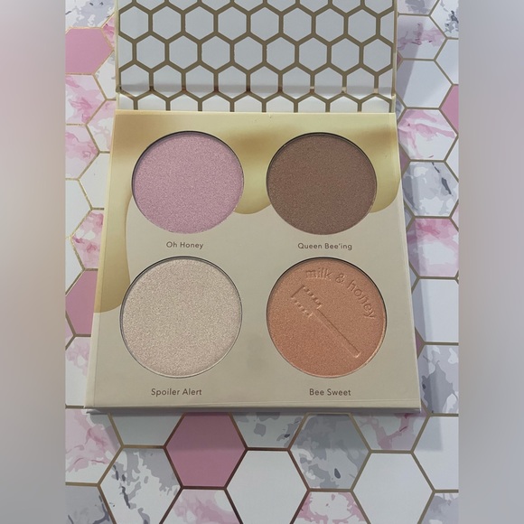 2/$25 Beauty Bakerie Milk & Honey Highlighter Palette - Picture 2 of 2
